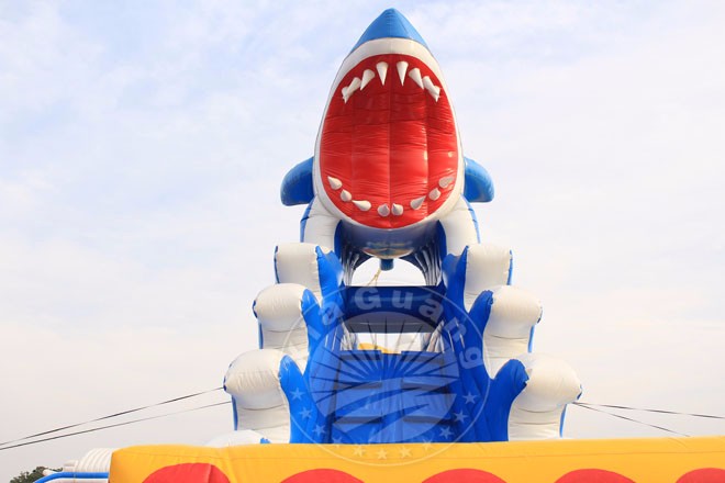 柳州鲨鱼水滑梯